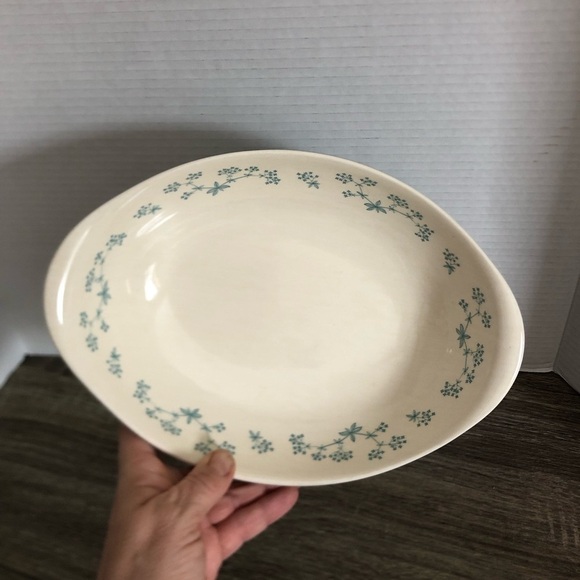 1950s Royal Doulton April Showers Vegetable Serving Bowl - Picture 3 of 13